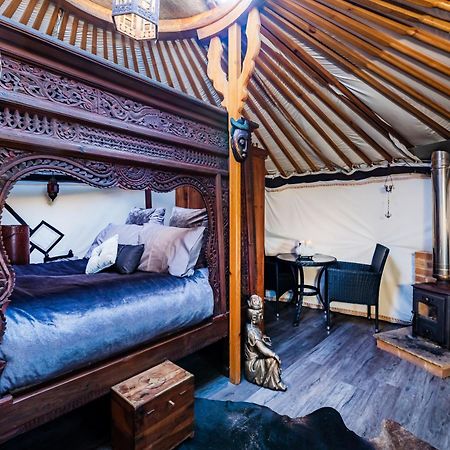 Hotel Lincoln Yurts Extérieur photo