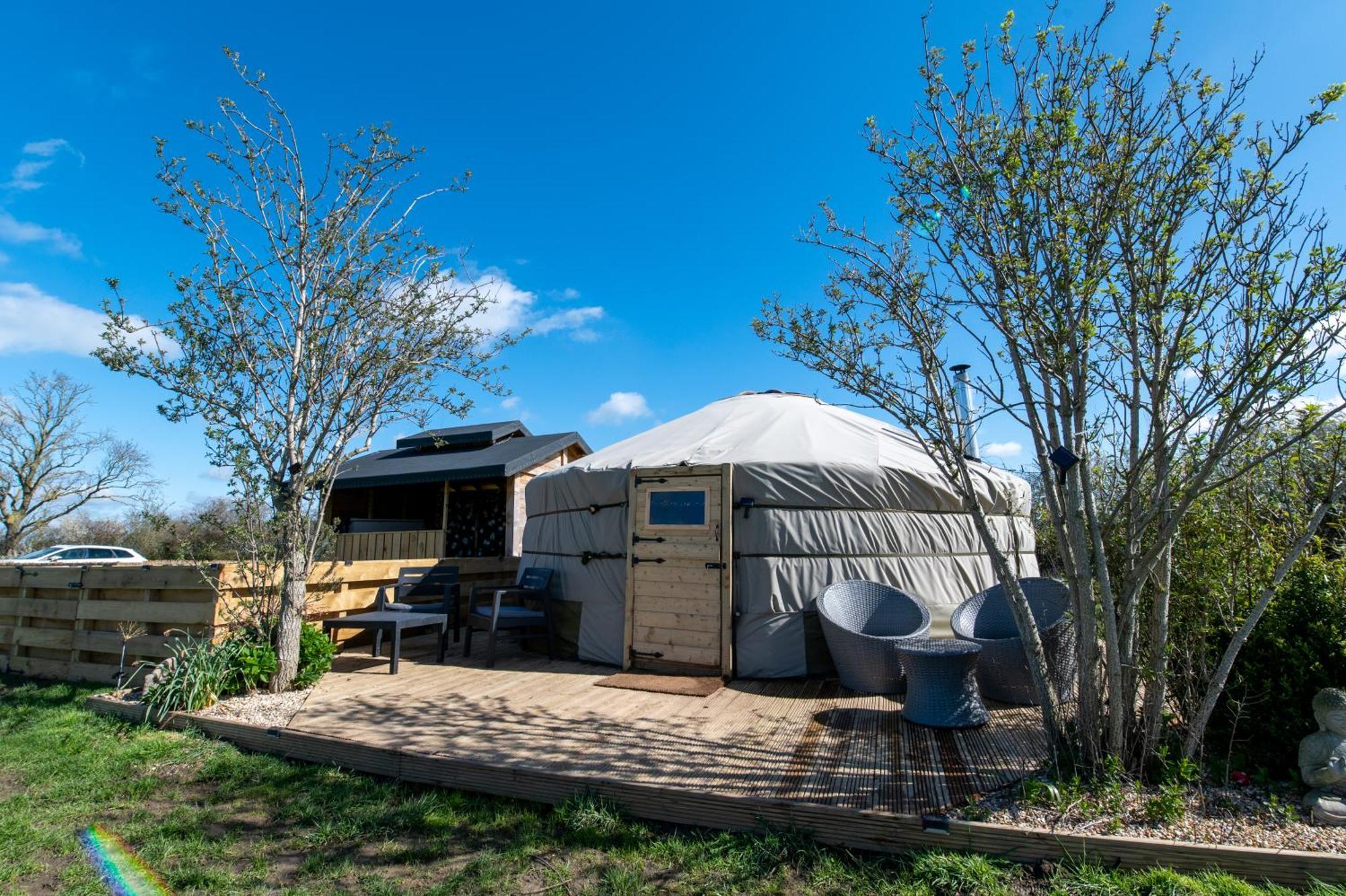 Hotel Lincoln Yurts Extérieur photo