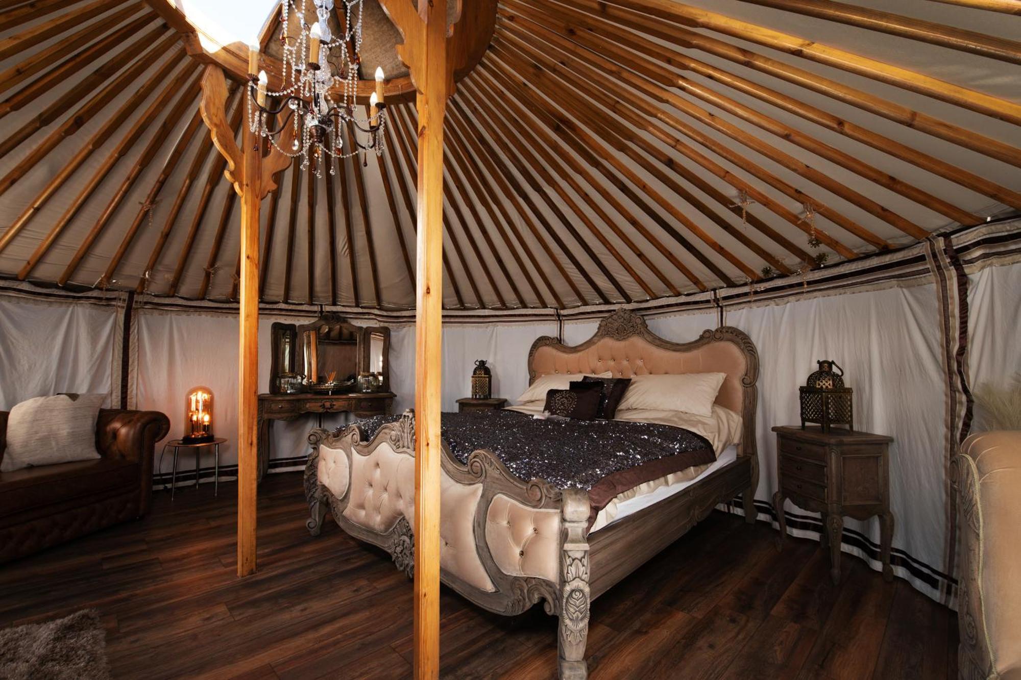 Hotel Lincoln Yurts Extérieur photo